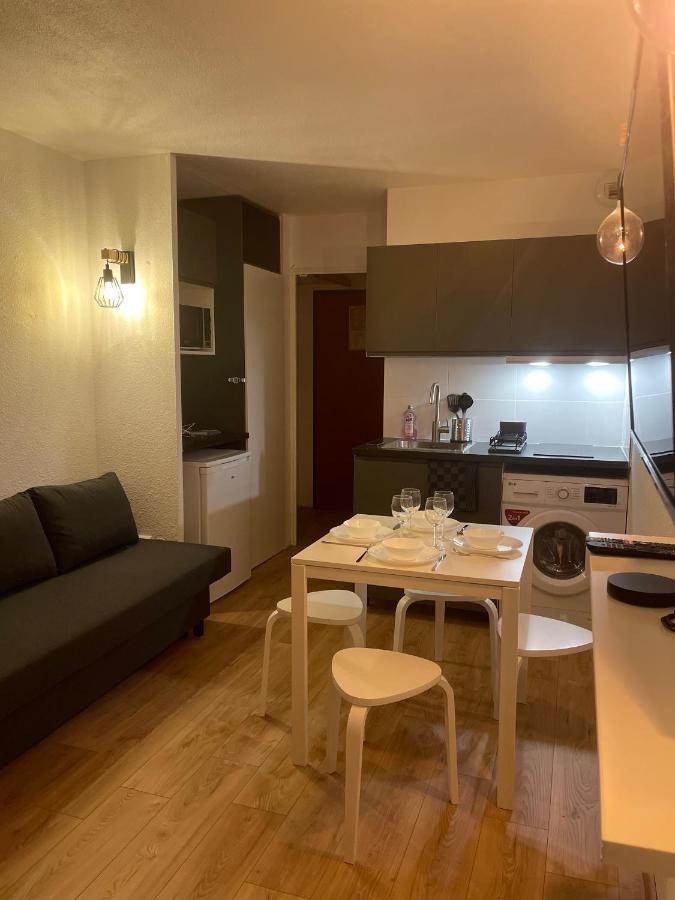 T2D Apartment - Suite Blg Proche Disneyland Paris Bussy-Saint-Georges Esterno foto