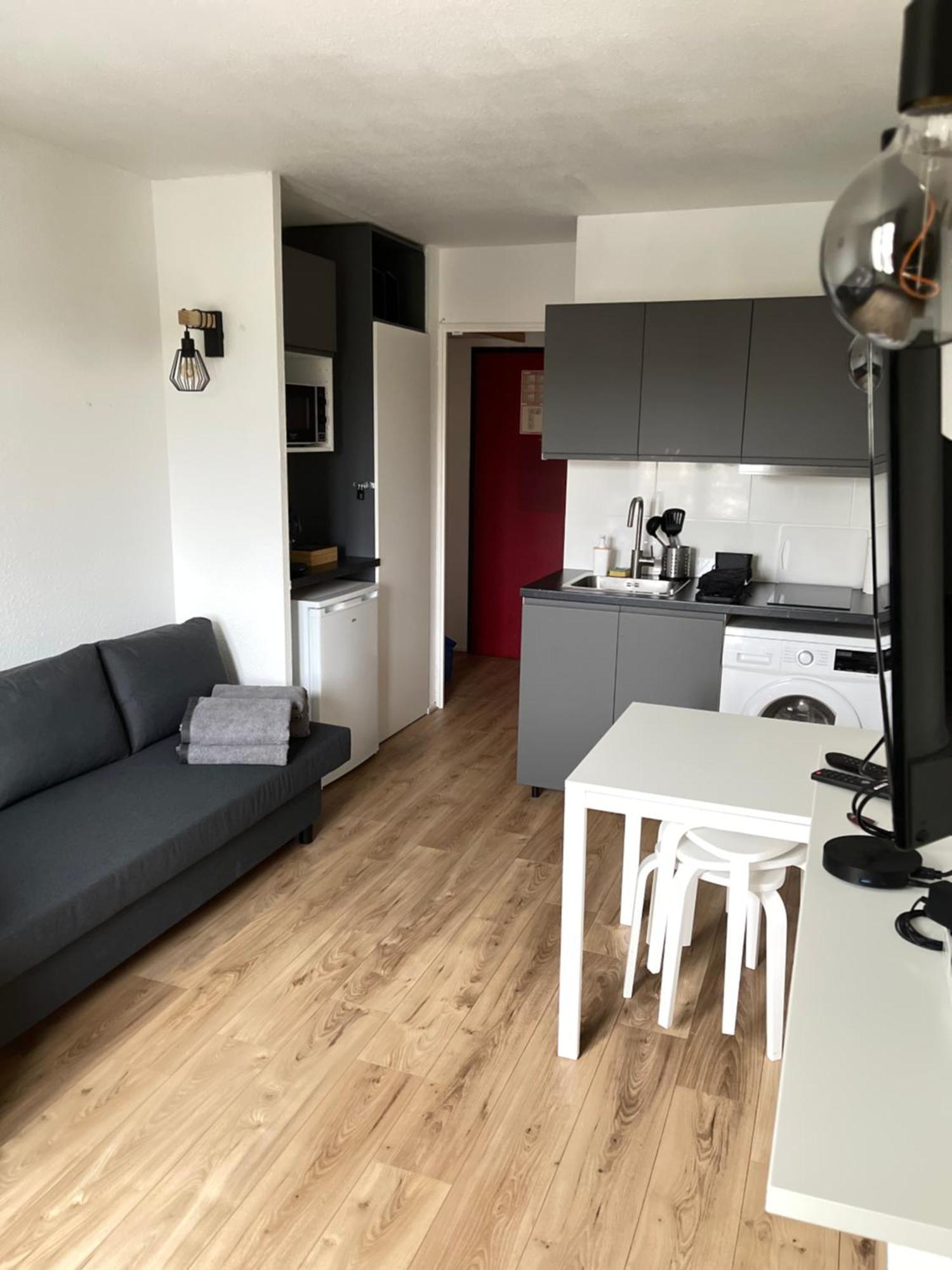 T2D Apartment - Suite Blg Proche Disneyland Paris Bussy-Saint-Georges Esterno foto